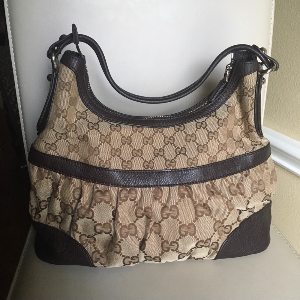 Gucci Shoulder Bag